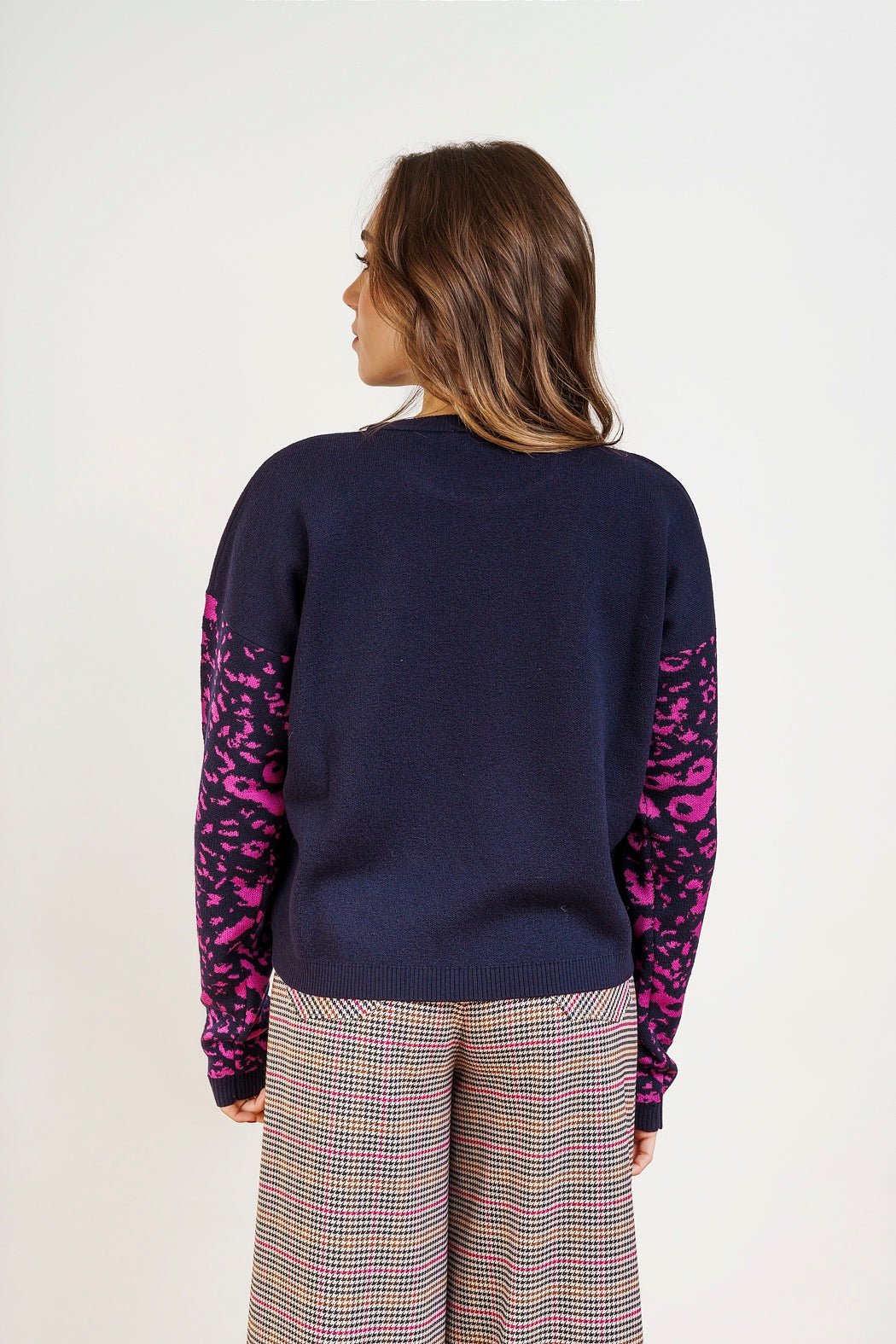 LEOPARD PULL blue and magenta